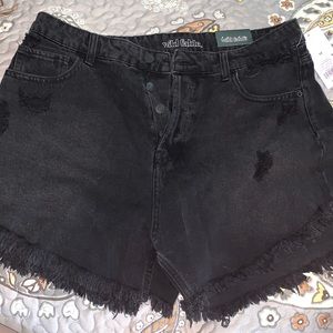 NWT distressed button up black shorts